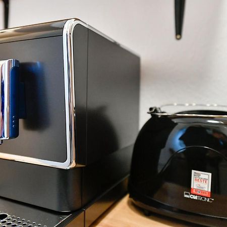 Fuerst-Pueckler-Apartment_Bis 6 Personen_Waschmaschine_Kueche_2X Parkplaetze_Terrasse_Netflix Cottbus Eksteriør billede